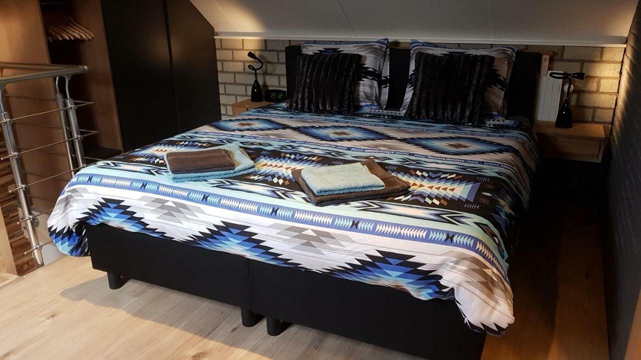 Het Gildehuis Met Sauna En Jacuzzi Stevensweert Dış mekan fotoğraf